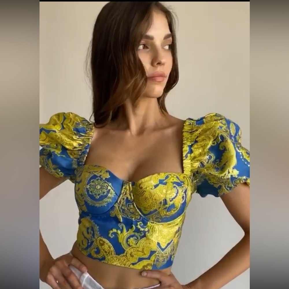 Croacia Top . Size S M L